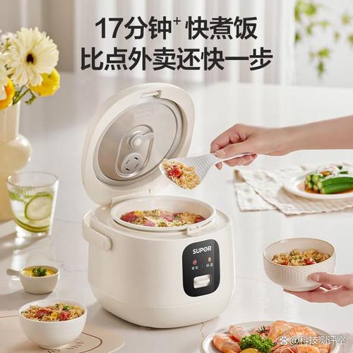 苏泊尔电饭煲在产品研发上一直追求卓越,结合现代科技与传统烹饪理念